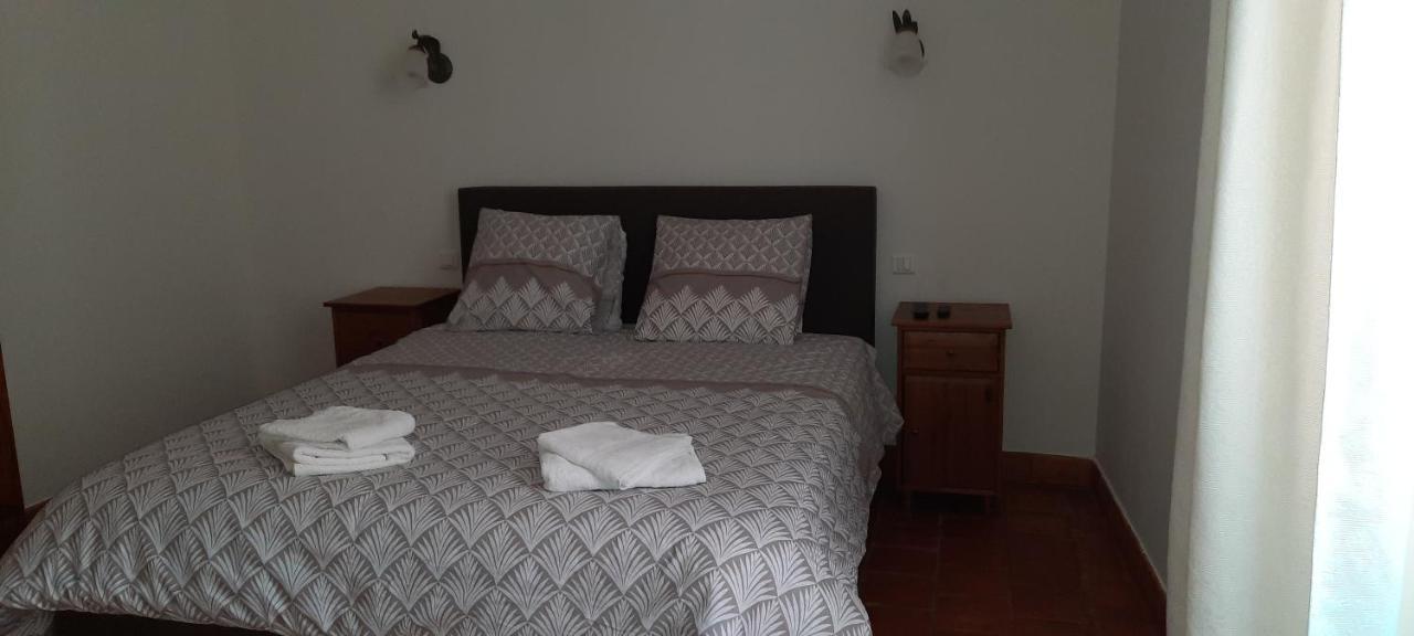 Le Coq Du Nord - Mailhac Gite Et Chambres D'Hotes Exterior foto